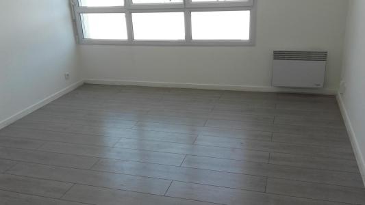 For rent Tours 1 room 27 m2 Indre et loire (37000) photo 0