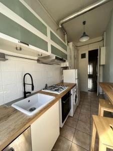 For rent Lyon-2eme-arrondissement 3 rooms 85 m2 Rhone (69002) photo 3