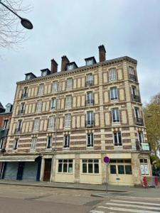 For sale Rouen 4 rooms 127 m2 Seine maritime (76000) photo 0