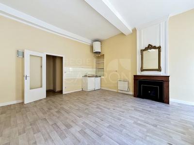 For rent Lyon-1er-arrondissement 1 room 33 m2 Rhone (69001) photo 1