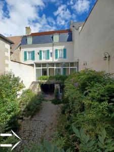 For sale Charite-sur-loire 10 rooms 236 m2 Nievre (58400) photo 1