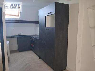 For rent Beauvais 1 room 26 m2 Oise (60000) photo 0