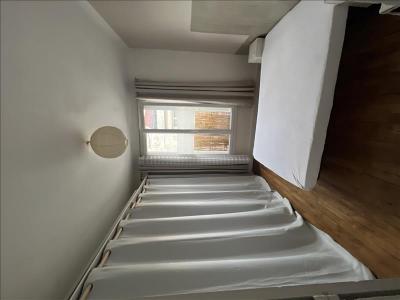 For rent Colombes 2 rooms 27 m2 Hauts de Seine (92700) photo 2