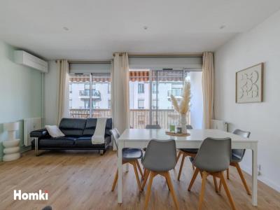 For sale Villeurbanne 4 rooms 90 m2 Rhone (69100) photo 2