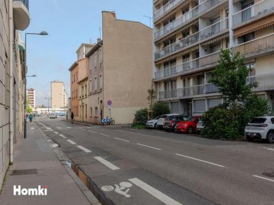 For sale Villeurbanne 4 rooms 90 m2 Rhone (69100) photo 4