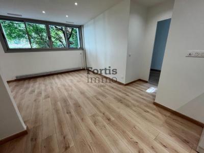 For sale Paris-12eme-arrondissement 2 rooms 48 m2 Paris (75012) photo 0