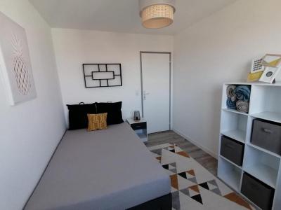 For rent Longjumeau 1 room 20 m2 Essonne (91160) photo 1
