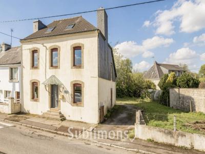 For sale Gourin 3 rooms 83 m2 Morbihan (56110) photo 0