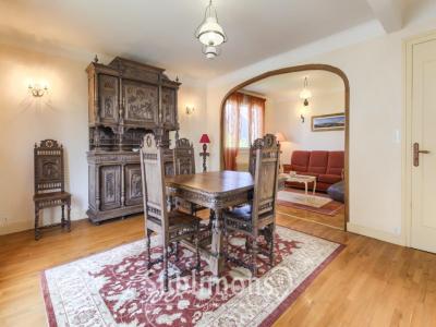 For sale Vannes 7 rooms 140 m2 Morbihan (56000) photo 0