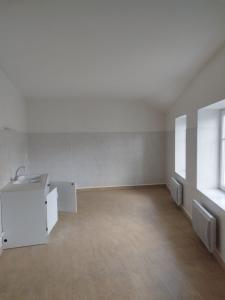For sale 10 rooms 300 m2 Loire (42520) photo 2