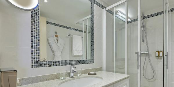 Annonce Location Appartement Paris-15eme-arrondissement 75