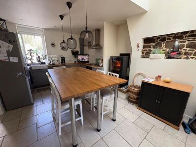 For sale Lanhelin MESNIL-ROC-H 4 rooms 87 m2 Ille et vilaine (35720) photo 2