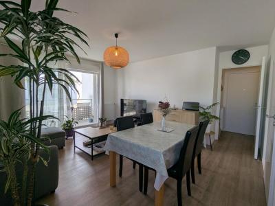 For sale Vannes 3 rooms 64 m2 Morbihan (56000) photo 3