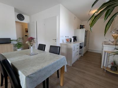 For sale Vannes 3 rooms 64 m2 Morbihan (56000) photo 4