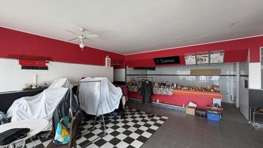 For sale Commentry 5 rooms 193 m2 Allier (03600) photo 1