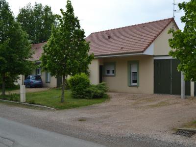 For rent Louroux-de-bouble 4 rooms 84 m2 Allier (03330) photo 1