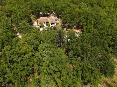 For sale Grambois 6 rooms 178 m2 Vaucluse (84240) photo 2