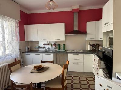 For sale Auray 6 rooms 111 m2 Morbihan (56400) photo 1
