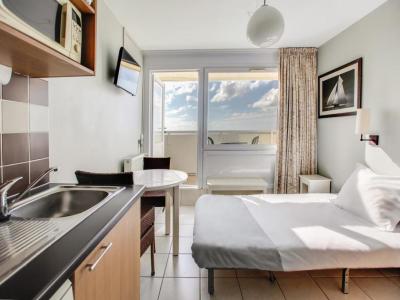 For sale Saint-jean-de-monts 2 rooms 27 m2 Vendee (85160) photo 2