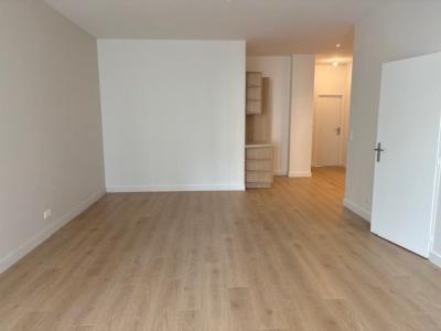 For rent Lyon-6eme-arrondissement 2 rooms 66 m2 Rhone (69006) photo 4