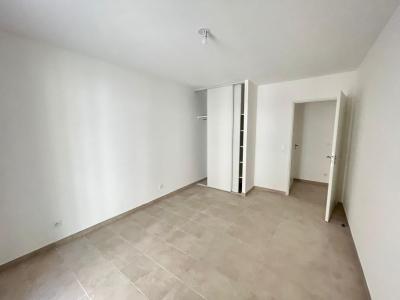 For rent Aix-en-provence 3 rooms 70 m2 Bouches du Rhone (13090) photo 3