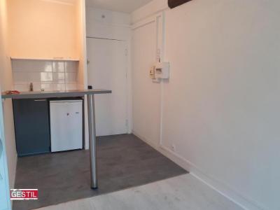 Louer Appartement 16 m2 Ennery