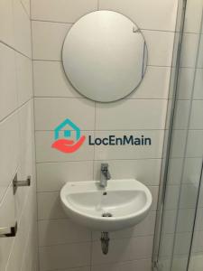 Louer Appartement Paris-20eme-arrondissement 950 euros