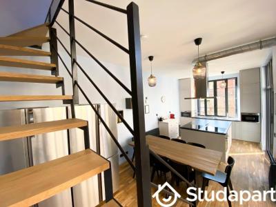 Louer Appartement 300 m2 Amiens