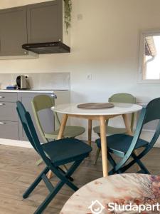Louer Appartement Marseille-1er-arrondissement 750 euros
