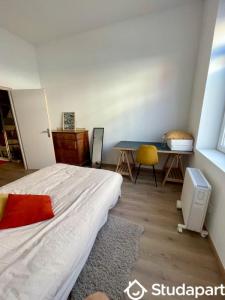 For rent Roubaix 1 room 15 m2 Nord (59100) photo 0