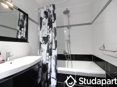 For rent Cergy 1 room 11 m2 Val d'Oise (95000) photo 2