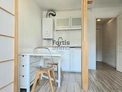 Acheter Appartement Paris-18eme-arrondissement 199000 euros