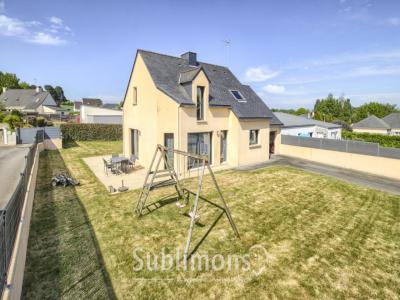For sale Serent 5 rooms 123 m2 Morbihan (56460) photo 0
