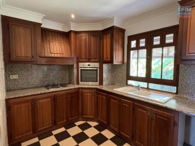 Louer Maison 150 m2 Bras-panon