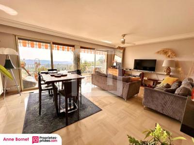 Acheter Appartement 93 m2 Grasse