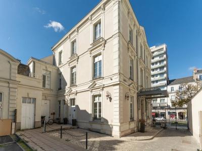 Acheter Immeuble Angers 1400000 euros