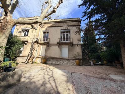 For sale Marseille-8eme-arrondissement 6 rooms 204 m2 Bouches du Rhone (13008) photo 0