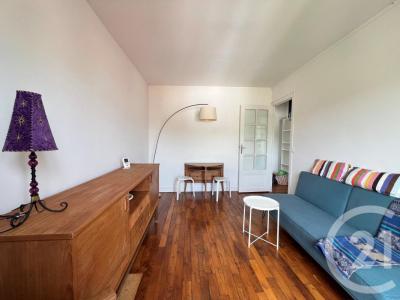 For rent Fontenay-sous-bois 2 rooms 39 m2 Val de Marne (94120) photo 0