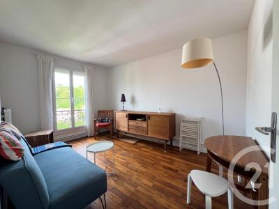 For rent Fontenay-sous-bois 2 rooms 39 m2 Val de Marne (94120) photo 1