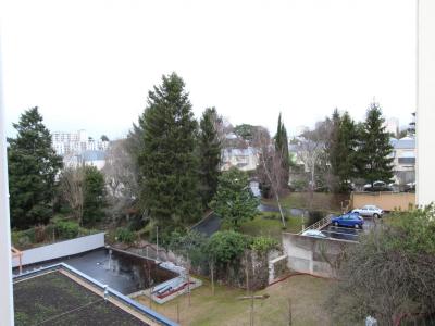 For rent Nantes 1 room 26 m2 Loire atlantique (44300) photo 0