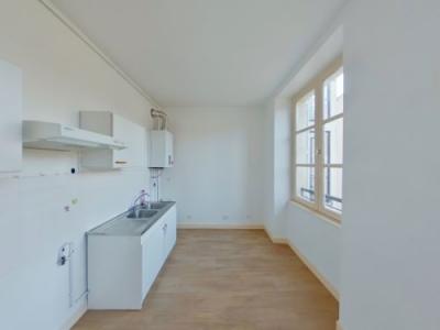 For rent Saint-amand-montrond 2 rooms 74 m2 Cher (18200) photo 2