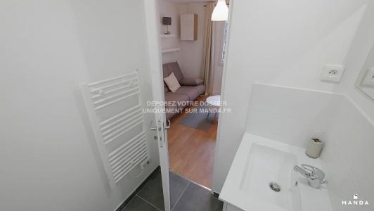 For rent Villejuif 1 room 13 m2 Val de Marne (94800) photo 2