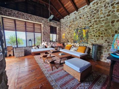 Acheter Prestige Terre-de-bas 1470000 euros