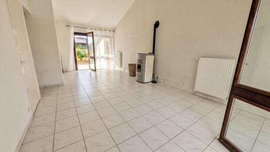 For sale Faverges-de-la-tour 4 rooms 83 m2 Isere (38110) photo 3