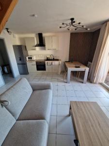 For rent Bonnoeuvre VALLONS-DE-L'ERDRE 2 rooms 45 m2 Loire atlantique (44540) photo 1
