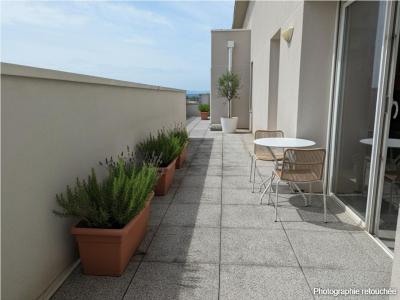 For sale Saint-priest 3 rooms 60 m2 Rhone (69800) photo 4