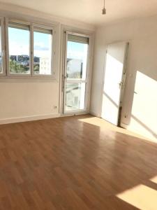 For sale Vannes 3 rooms 51 m2 Morbihan (56000) photo 3