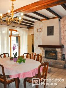 For sale Ahuille 5 rooms 84 m2 Mayenne (53940) photo 2