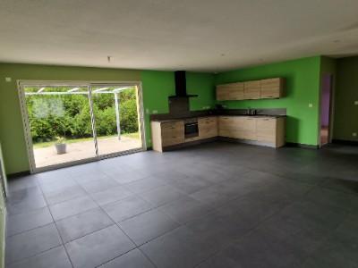 For sale Combeaufontaine 4 rooms 98 m2 Haute saone (70120) photo 2