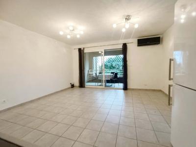 For sale Saint-chamas 2 rooms 45 m2 Bouches du Rhone (13250) photo 1